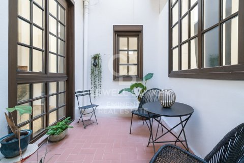 3 bedrooms apartment for sale in Barcelona, Catalonia, Spain № 7851