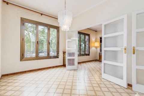 6 bedrooms apartment for sale in Barcelona, Catalonia, Spain № 7063