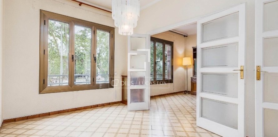 6 chambres apartment à vendre à Barcelona, Catalonia, Spain № 7063