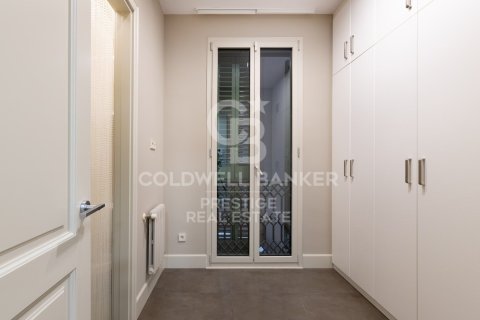 3 bedrooms apartment for sale in Barcelona, Catalonia, Spain № 6071 - photo 11