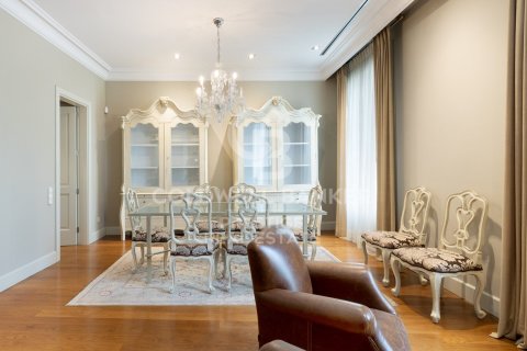 3 bedrooms apartment for sale in Barcelona, Catalonia, Spain № 6071