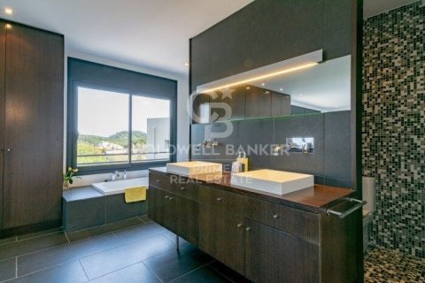 5 bedrooms villa for sale in Begur, Girona, Catalonia, Spain № 6067 - photo 15