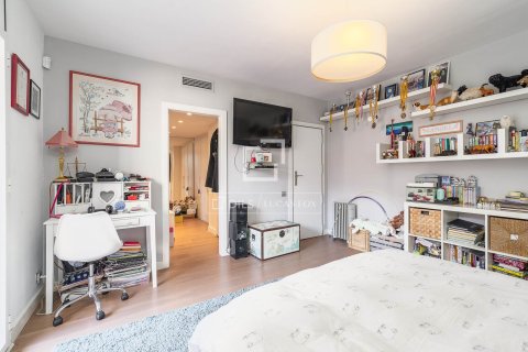 Купить квартиру в Барселона, Испания с 6 спален, 320м², № 3846 - фото 10