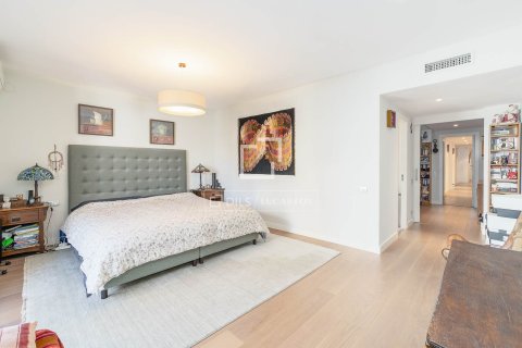 Купить квартиру в Барселона, Испания с 6 спален, 320м², № 3846 - фото 24