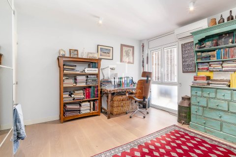 Купить квартиру в Барселона, Испания с 6 спален, 320м², № 3846 - фото 17