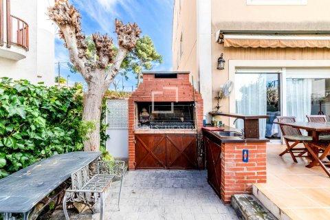 Купить виллу в Ситжес, Испания с 4 спальни, 195м², № 3847 - фото 25