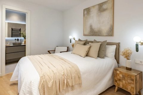 3 bedrooms apartment for sale in Barcelona, Catalonia, Spain № 1067 - photo 8
