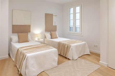 3 bedrooms apartment for sale in Barcelona, Catalonia, Spain № 1067 - photo 10