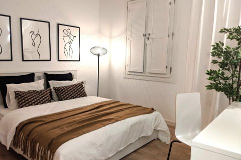 2 bedrooms apartment for sale in Barcelona, Catalonia, Spain № 1068 - photo 10