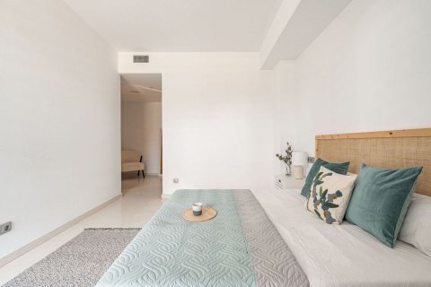 Apartamento de 3 dormitorios en venta en Sant Pere de Ribes, Barcelona, Cataluña, Spain № 7297 - foto 12