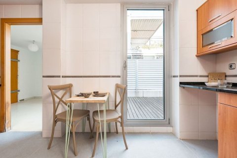Apartamento de 3 dormitorios en venta en Sant Pere de Ribes, Barcelona, Cataluña, Spain № 7297 - foto 19