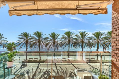 Apartamento de 3 dormitorios en venta en Calafell, Tarragona, Cataluña, Spain № 7298 - foto 24