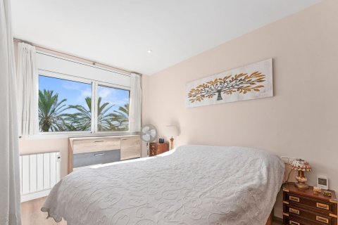 Apartamento de 3 dormitorios en venta en Calafell, Tarragona, Cataluña, Spain № 7298 - foto 14