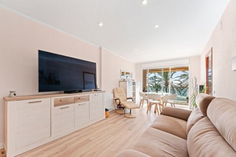 Apartamento de 3 dormitorios en venta en Calafell, Tarragona, Cataluña, Spain № 7298 - foto 20