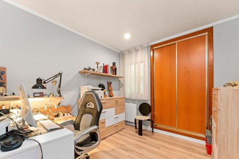 Apartamento de 3 dormitorios en venta en Calafell, Tarragona, Cataluña, Spain № 7298 - foto 11