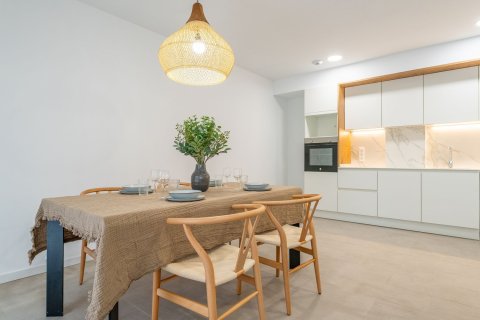 Купить квартиру в Каталония, Испания с 4 комнаты, 97м², № 7295 - фото 19