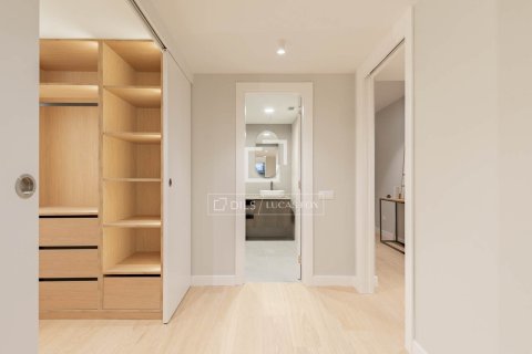 3 bedrooms apartment for sale in Barcelona, Catalonia, Spain № 4048 - photo 18