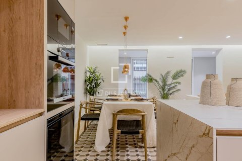 3 bedrooms apartment for sale in Barcelona, Catalonia, Spain № 4048 - photo 4