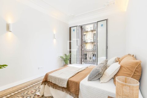 3 bedrooms apartment for sale in Barcelona, Catalonia, Spain № 4048 - photo 25