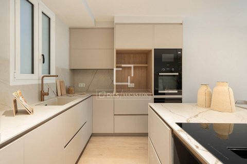 3 bedrooms apartment for sale in Barcelona, Catalonia, Spain № 4048 - photo 8