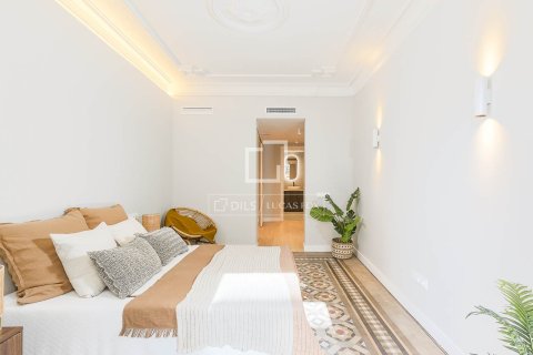 3 bedrooms apartment for sale in Barcelona, Catalonia, Spain № 4048 - photo 26
