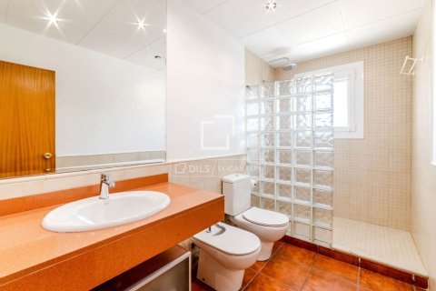 Villa de 5 dormitorios en venta en Sitges, Barcelona, Cataluña, Spain № 6269 - foto 10