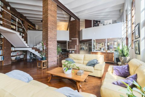 6 bedrooms apartment for sale in Barcelona, Catalonia, Spain № 6272 - photo 3