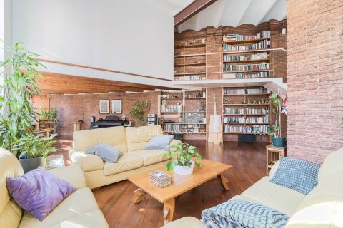 6 bedrooms apartment for sale in Barcelona, Catalonia, Spain № 6272 - photo 4
