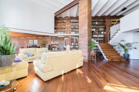 6 bedrooms apartment for sale in Barcelona, Catalonia, Spain № 6272 - photo 8