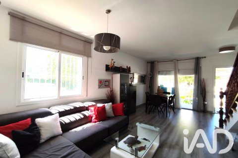 5 bedrooms townhouse for sale in Cubelles, Barcelona, Catalonia, Spain № 8931 - photo 5