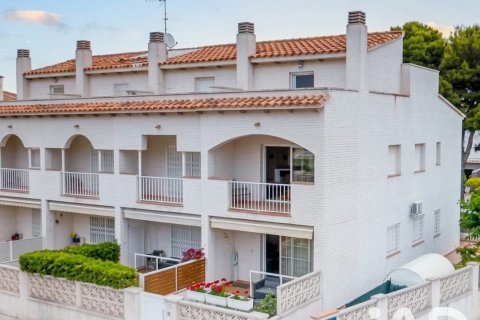 5 bedrooms townhouse for sale in Cubelles, Barcelona, Catalonia, Spain № 8931 - photo 4