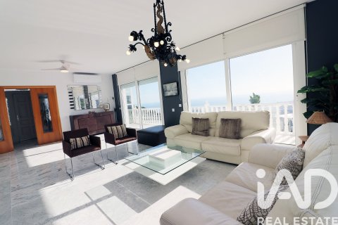 6 bedrooms house for sale in Cabrils, Barcelona, Catalonia, Spain № 4733 - photo 10