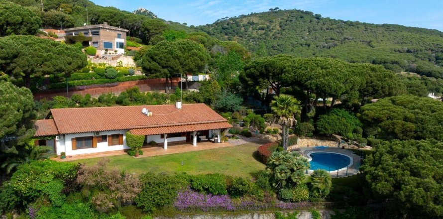 6 bedrooms house for sale in Cabrera de Mar, Barcelona, Catalonia, Spain № 7629