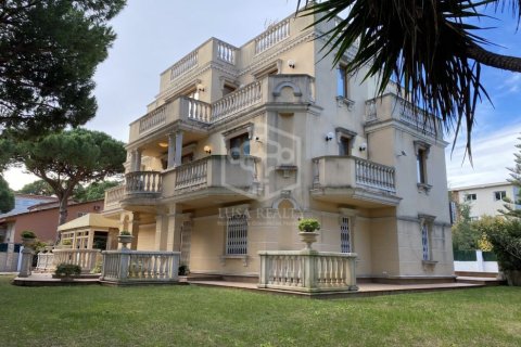6 bedrooms villa for rent in Castelldefels, Barcelona, Catalonia, Spain № 1099