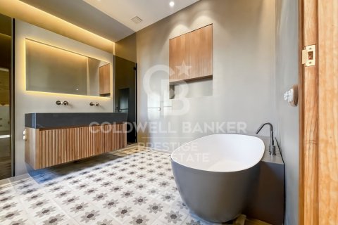 Купить квартиру в Барселона, Испания с 3 спальни, 209м², № 5728 - фото 13