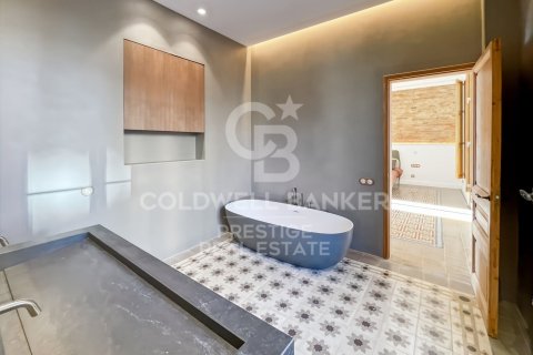 Купить квартиру в Барселона, Испания с 3 спальни, 209м², № 5728 - фото 14