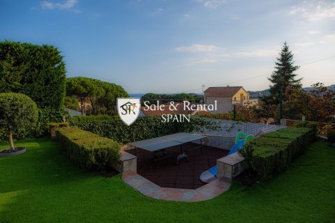 3 bedrooms house for sale in Lloret de Mar, Girona, Catalonia, Spain № 6729 - photo 23