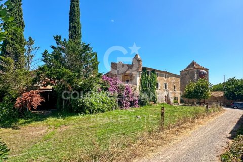 1352 sq.m. house for sale in L'Escala, Girona, Catalonia, Spain № 5579
