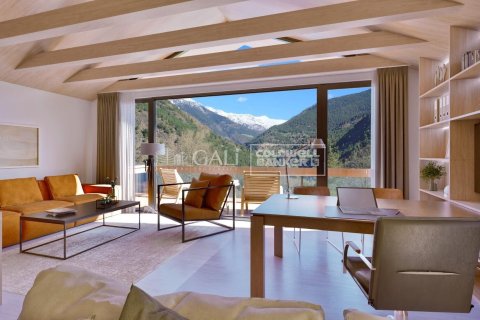 Сasa de 4 dormitorios en venta en Principado De Andorra (Ninguna Poblacion Tiene C.P.), Lérida, Cataluña, Spain № 5577 - foto 23