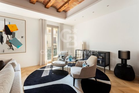 3 chambres apartment à vendre à Barcelona, Catalonia, Spain № 5576 - photo 3