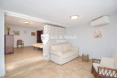 4 bedrooms house for sale in Lloret de Mar, Girona, Catalonia, Spain № 6733 - photo 16