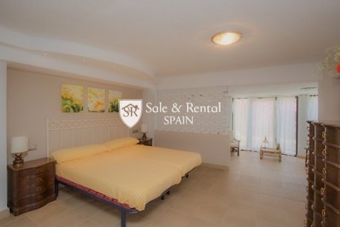 4 bedrooms house for sale in Lloret de Mar, Girona, Catalonia, Spain № 6733 - photo 17