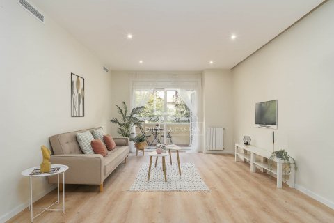 3 bedrooms apartment for sale in Barcelona, Catalonia, Spain № 8726 - photo 2