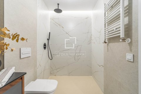 3 bedrooms apartment for sale in Barcelona, Catalonia, Spain № 8726 - photo 23