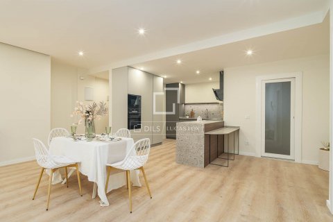 3 bedrooms apartment for sale in Barcelona, Catalonia, Spain № 8726 - photo 7
