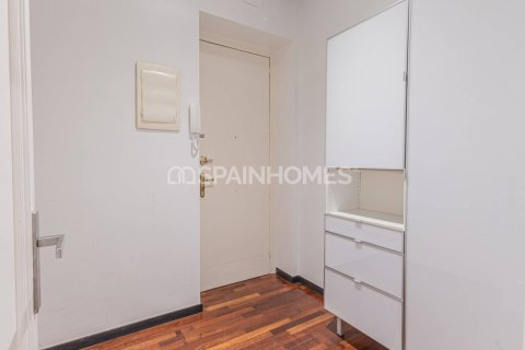 Купить квартиру в Барселона, Испания с 6 комнат, 223м², № 7651 - фото 28