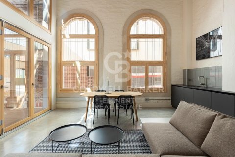 2 bedrooms duplex for sale in Barcelona, Catalonia, Spain № 5499 - photo 10