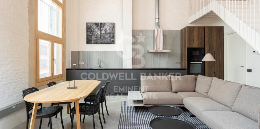 2 bedrooms duplex for sale in Barcelona, Catalonia, Spain № 5499