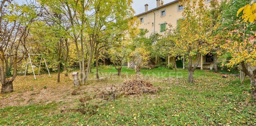 8 chambres villa à vendre à Catalonia, Spain № 5869