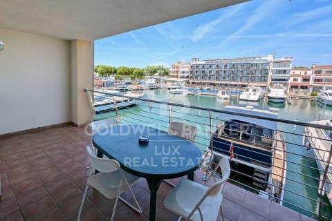 438 m² commercial property à vendre à Empuriabrava, Girona, Catalonia, Spain № 5870 - photo 23